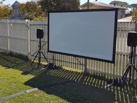backyard-cinema-hire-brisbane.jpg